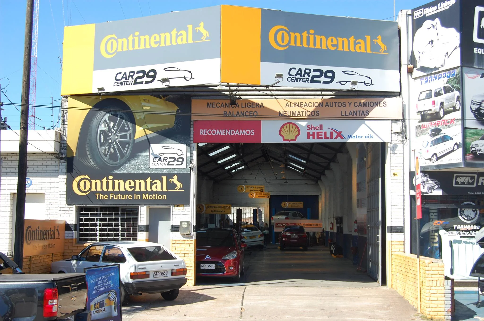 CAR CENTER 29